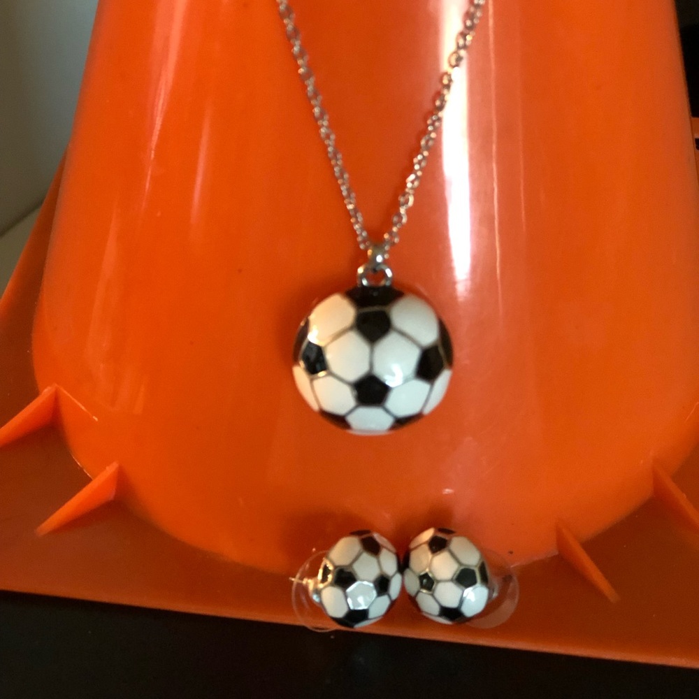 Soccer Moms Exclusive Accessory Kit